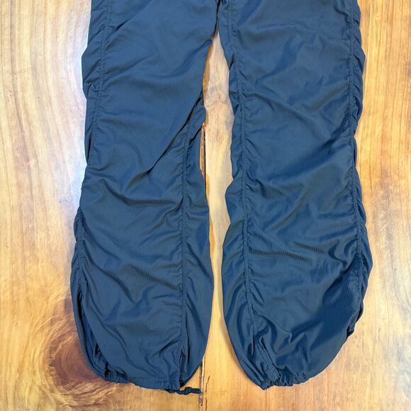 Lululemon Women's Pants 4 Dance Studio Baggy Cargo Athletic Jogger E3-9 - Picture 2 of 6